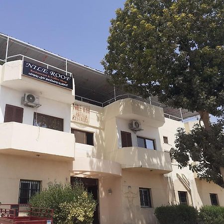 Nile Roof Hotel& Restaurant Luxor Exterior photo